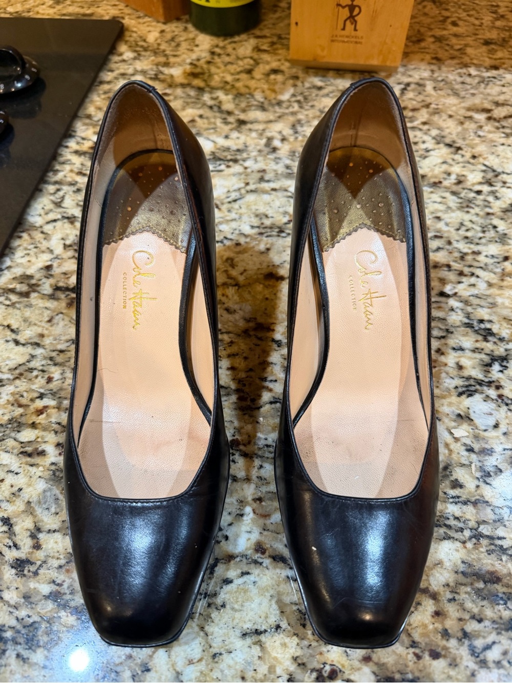 Cole Haan Black Leather Classic square toe Pump size 7